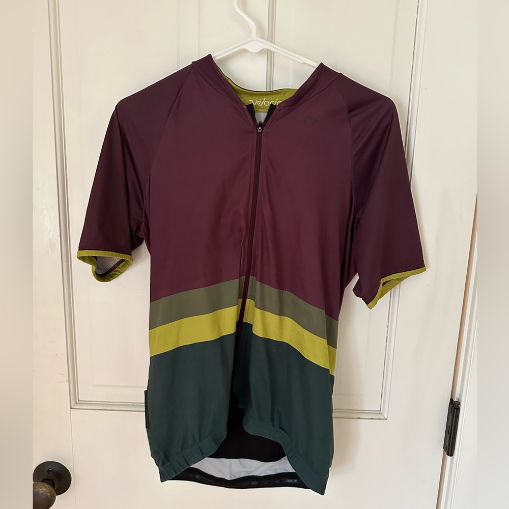 Velocio women’s XXL Signature cycling jersey
